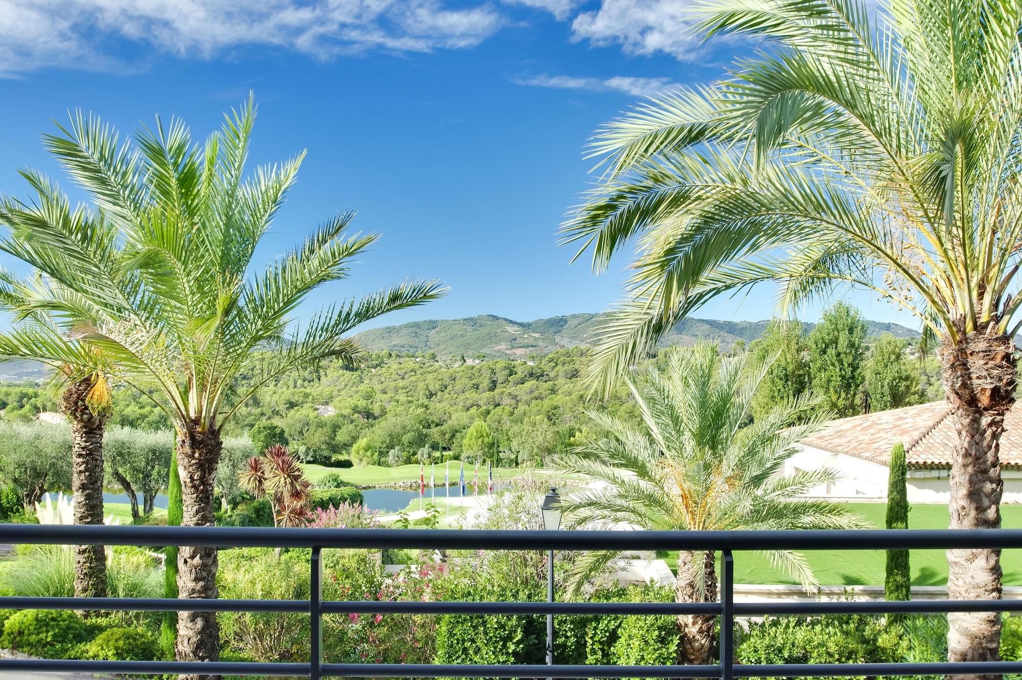 Royal Mougins Golf, Hotel & Spa De Luxe Exterior photo